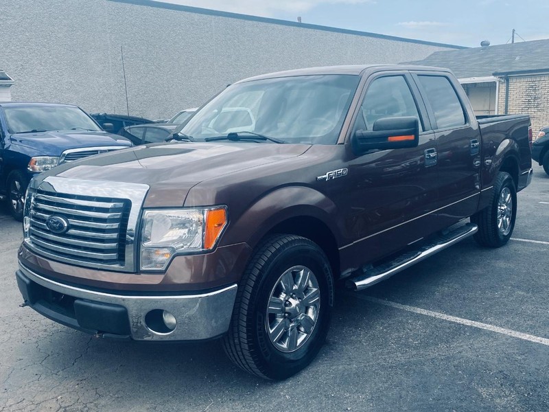 Ford F-150 Vehicle Full-screen Gallery Image 08