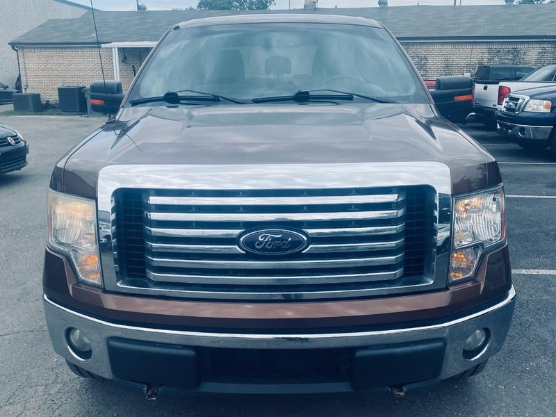 Ford F-150 Vehicle Full-screen Gallery Image 09