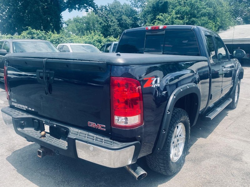 GMC Sierra 1500 Vehicle Full-screen Gallery Image 06