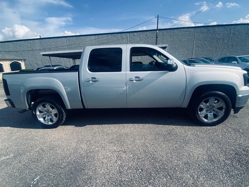 GMC Sierra 1500 Vehicle Full-screen Gallery Image 07