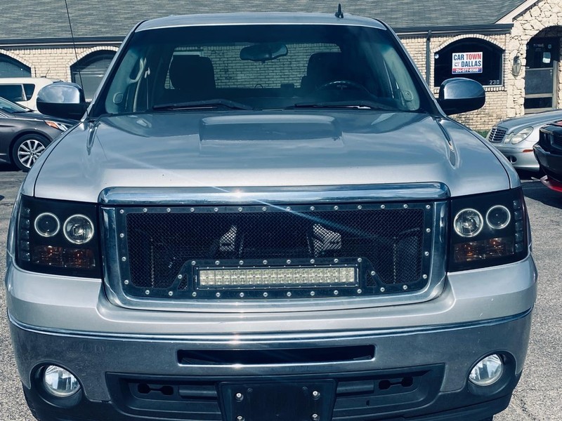 GMC Sierra 1500 Vehicle Full-screen Gallery Image 09