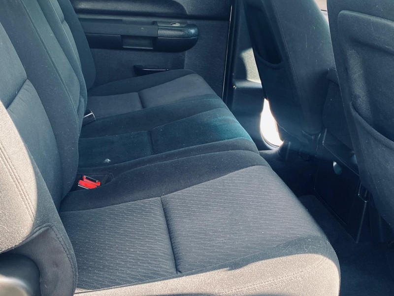 GMC Sierra 1500 Vehicle Full-screen Gallery Image 18