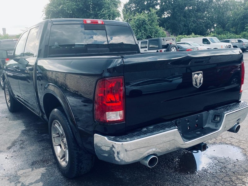 Ram 1500 Vehicle Full-screen Gallery Image 04