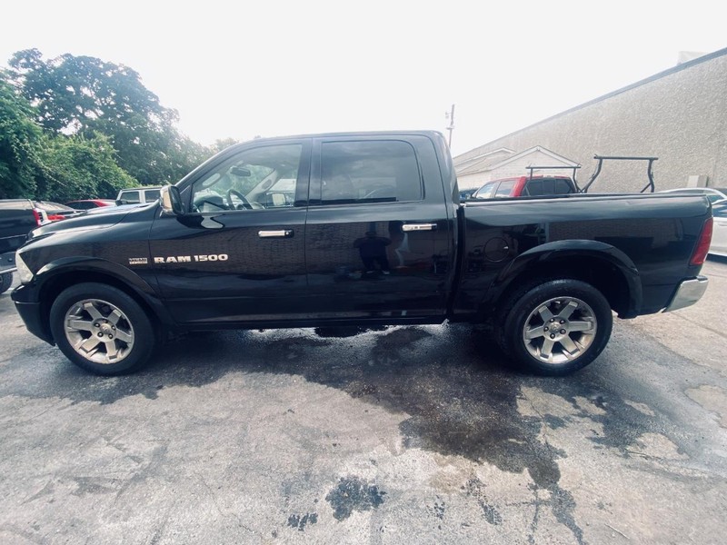 Ram 1500 Vehicle Full-screen Gallery Image 06