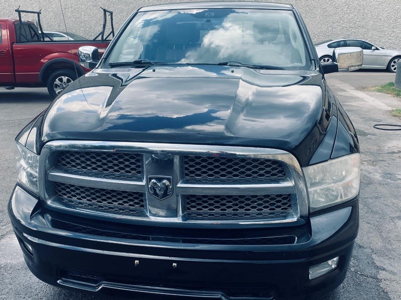 Ram 1500 Vehicle Full-screen Gallery Image 08