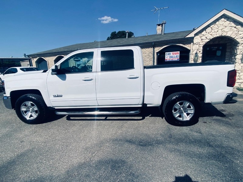 Chevrolet Silverado 1500 Vehicle Full-screen Gallery Image 02