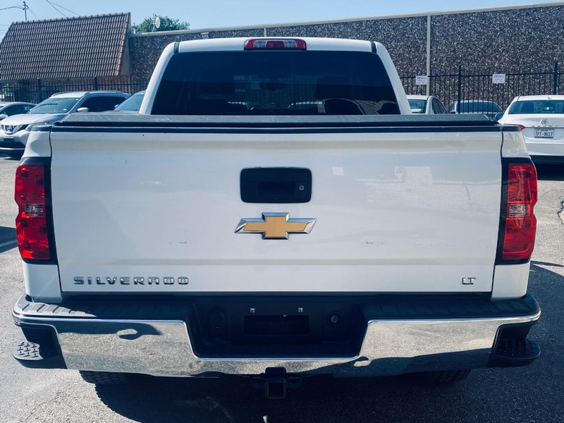 Chevrolet Silverado 1500 Vehicle Full-screen Gallery Image 04