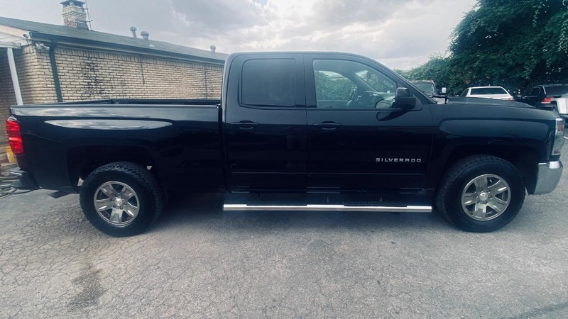 Chevrolet Silverado 1500 Vehicle Full-screen Gallery Image 07