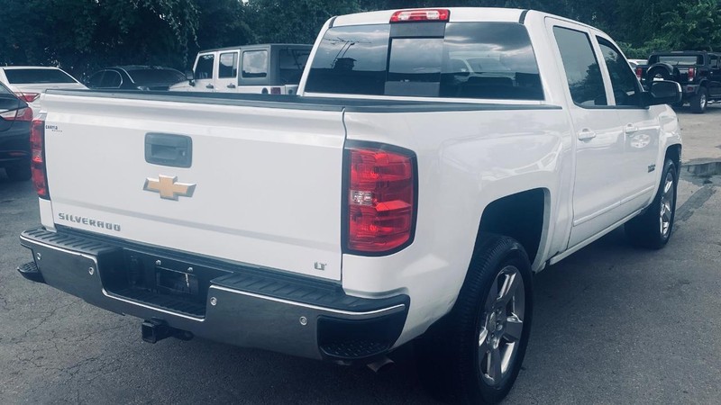 Chevrolet Silverado 1500 Vehicle Full-screen Gallery Image 06