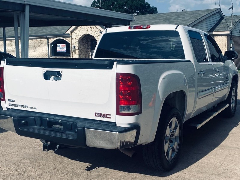 GMC Sierra 1500 Vehicle Full-screen Gallery Image 04