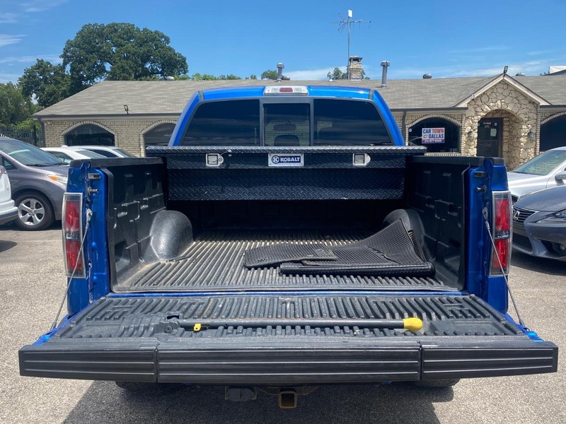 Ford F-150 Vehicle Full-screen Gallery Image 06