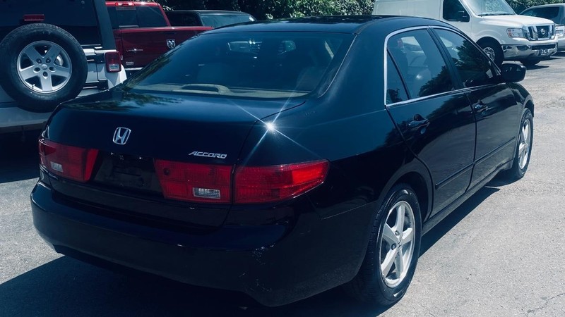 Honda Accord Sedan Vehicle Full-screen Gallery Image 06