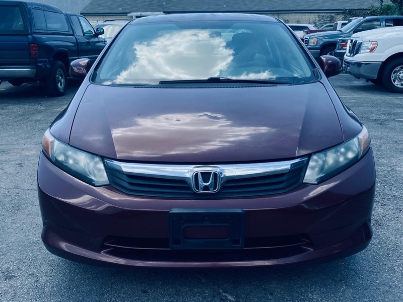 Honda Civic Sedan Vehicle Full-screen Gallery Image 12