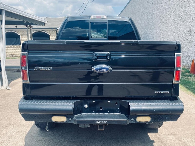 Ford F-150 Vehicle Full-screen Gallery Image 04
