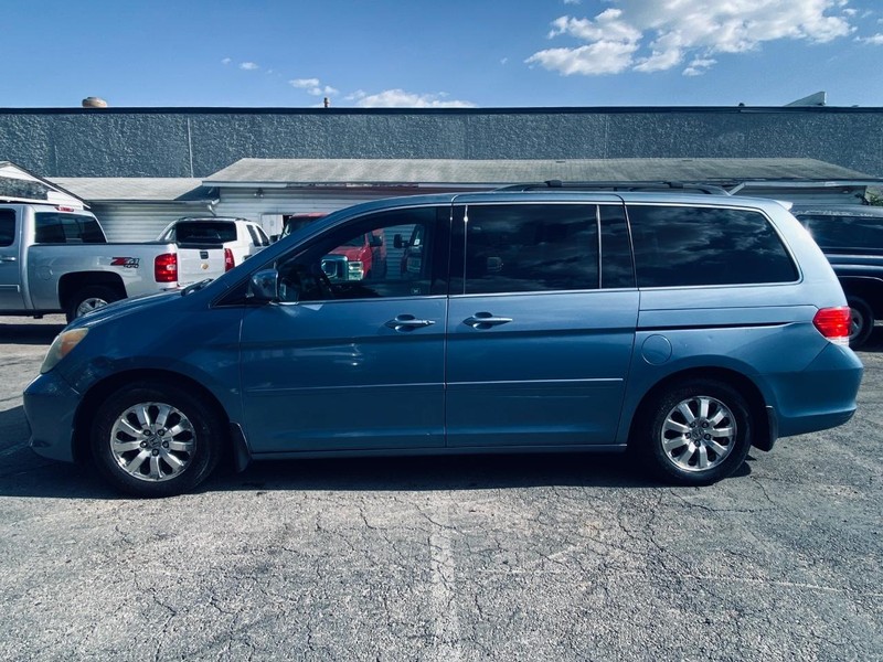 Honda Odyssey Vehicle Full-screen Gallery Image 02