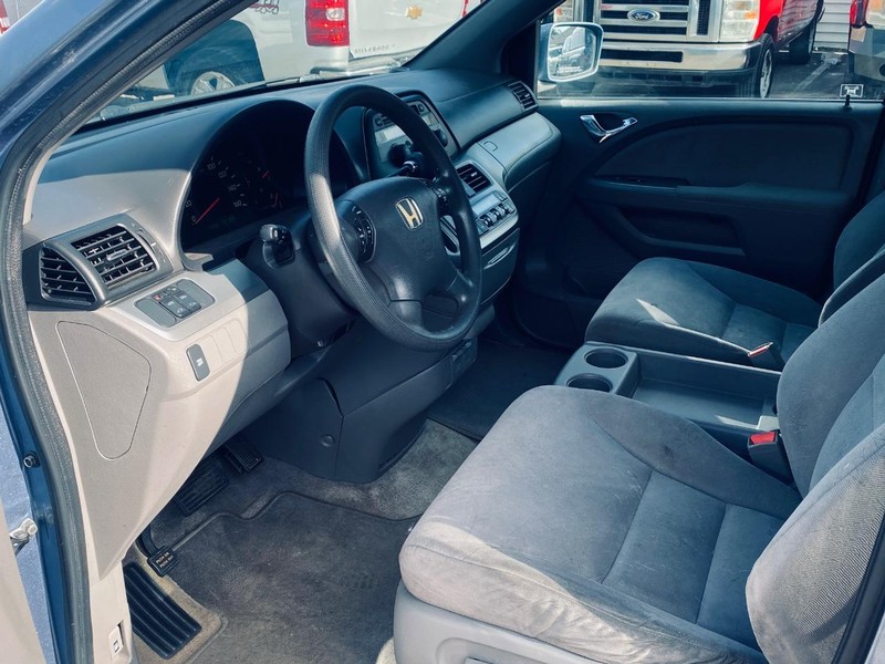 Honda Odyssey Vehicle Full-screen Gallery Image 11
