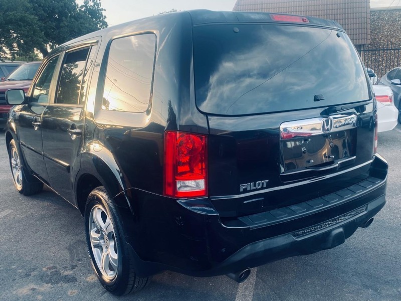 Honda Pilot Vehicle Full-screen Gallery Image 03