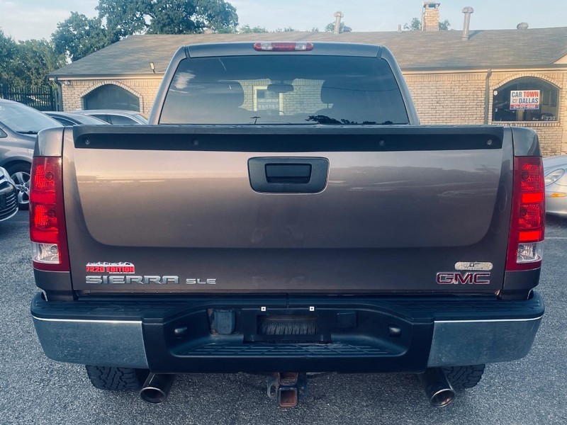 GMC Sierra 1500 Vehicle Full-screen Gallery Image 04
