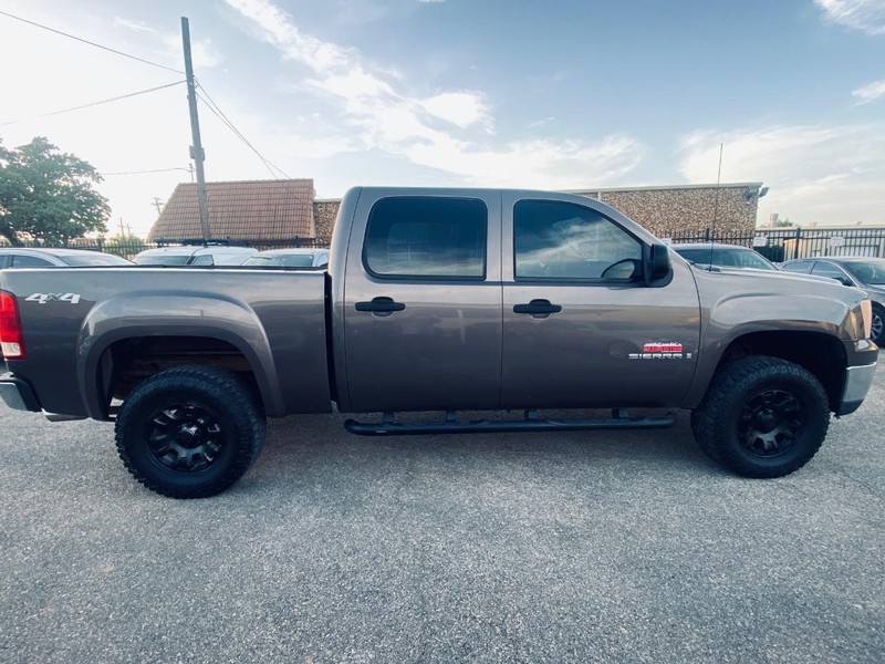 GMC Sierra 1500 Vehicle Full-screen Gallery Image 07