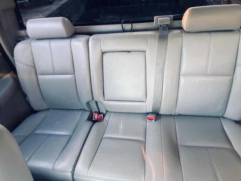 GMC Sierra 1500 Vehicle Full-screen Gallery Image 26