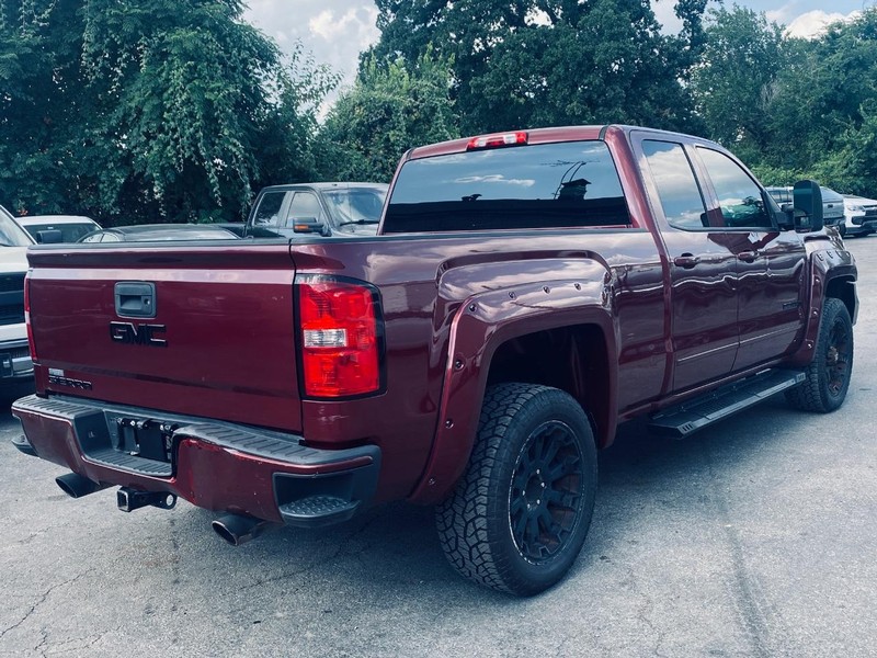 GMC Sierra 1500 Vehicle Full-screen Gallery Image 06