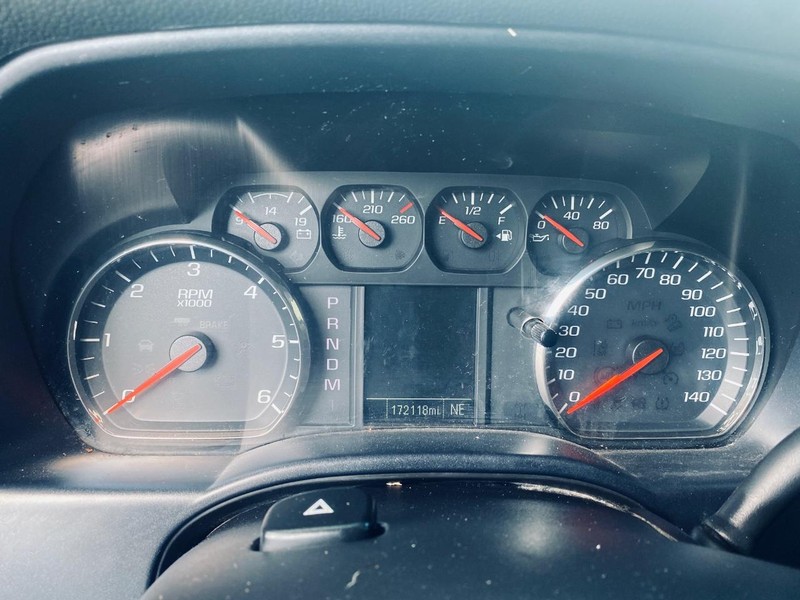 GMC Sierra 1500 Vehicle Full-screen Gallery Image 24