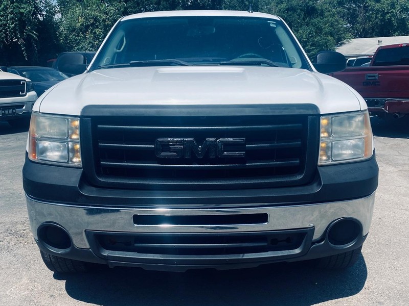GMC Sierra 1500 Vehicle Full-screen Gallery Image 09