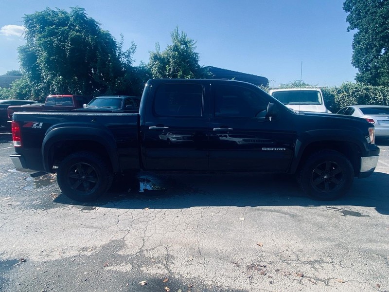 GMC Sierra 1500 Vehicle Full-screen Gallery Image 06