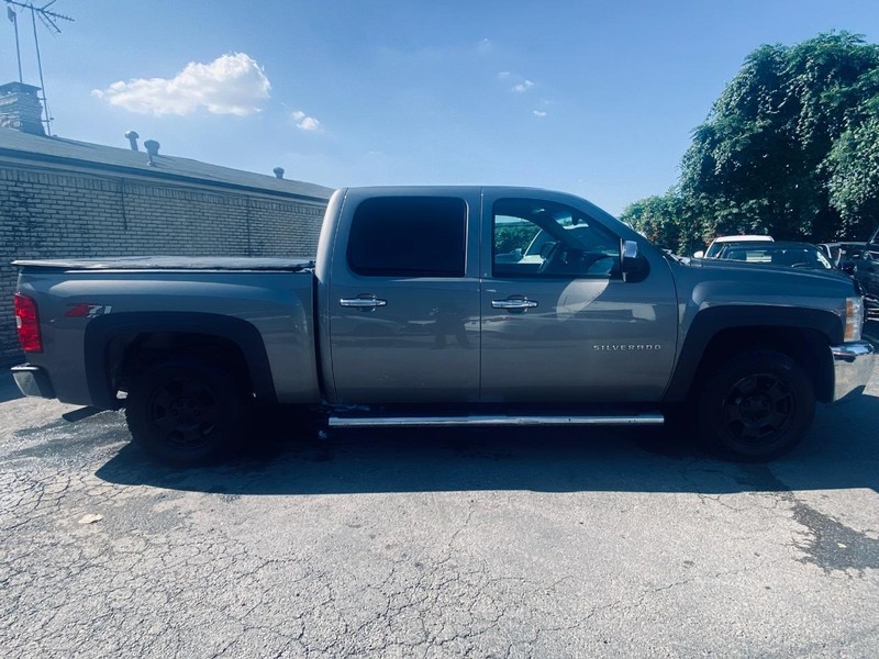Chevrolet Silverado 1500 Vehicle Full-screen Gallery Image 07