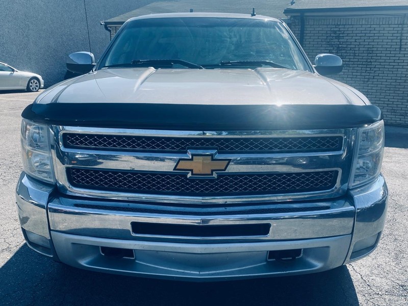 Chevrolet Silverado 1500 Vehicle Full-screen Gallery Image 09