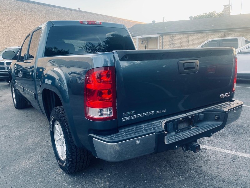 GMC Sierra 1500 Vehicle Full-screen Gallery Image 04