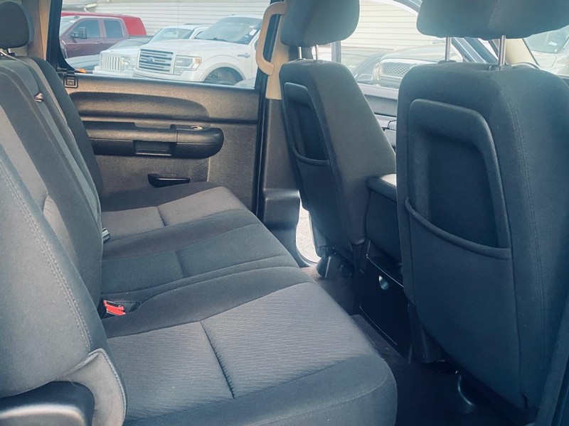 GMC Sierra 1500 Vehicle Full-screen Gallery Image 21