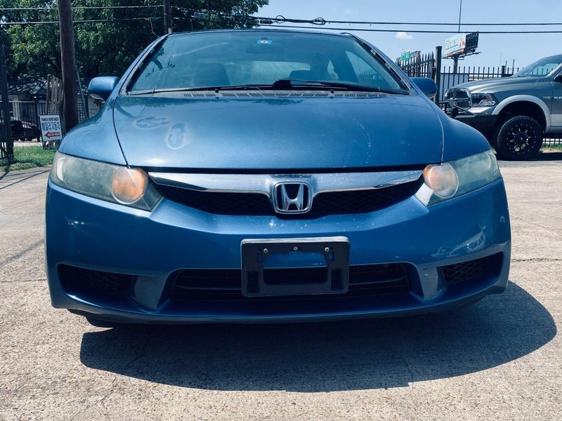 Honda Civic Sedan Vehicle Full-screen Gallery Image 09