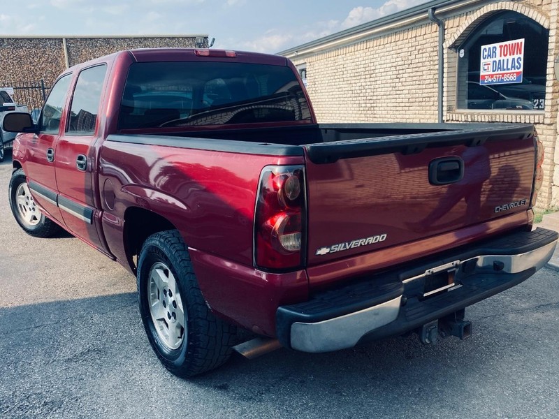 Chevrolet Silverado 1500 Vehicle Full-screen Gallery Image 03