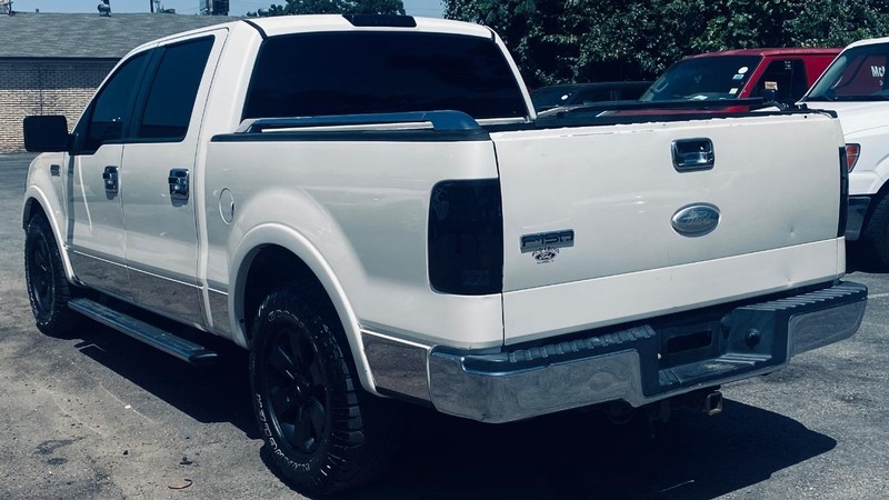 Ford F-150 Vehicle Full-screen Gallery Image 03