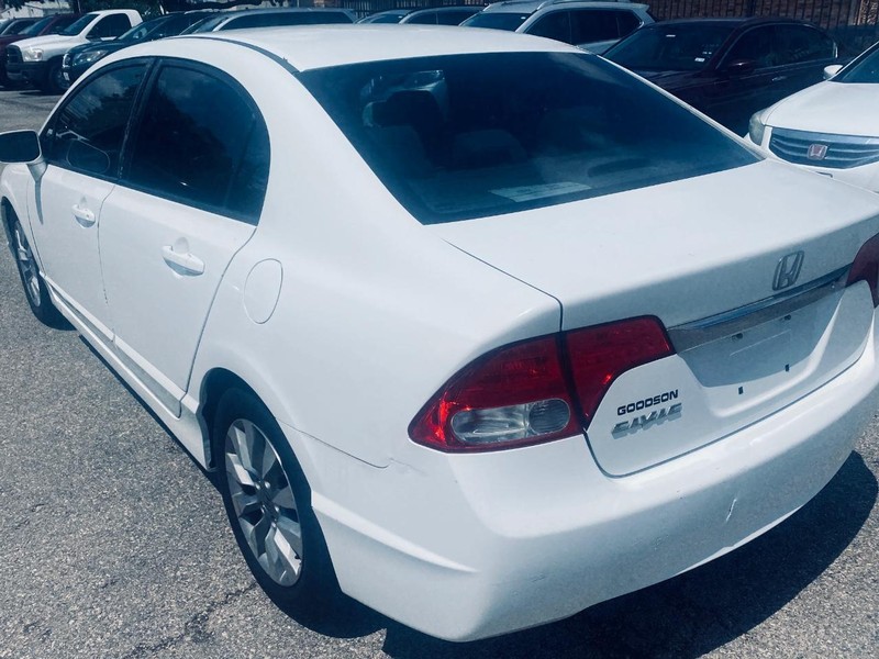 Honda Civic Sedan Vehicle Full-screen Gallery Image 06