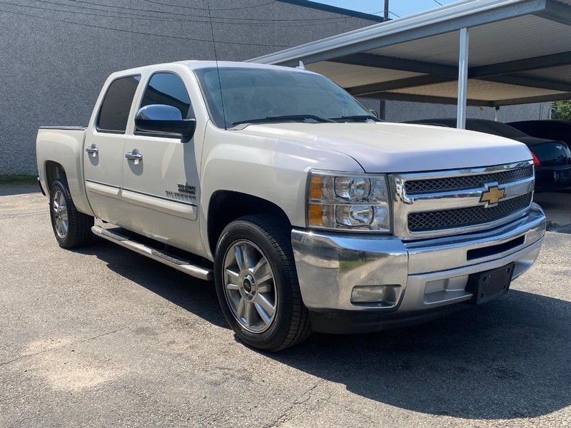 Chevrolet Silverado 1500 Vehicle Full-screen Gallery Image 08