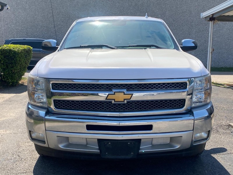 Chevrolet Silverado 1500 Vehicle Full-screen Gallery Image 09