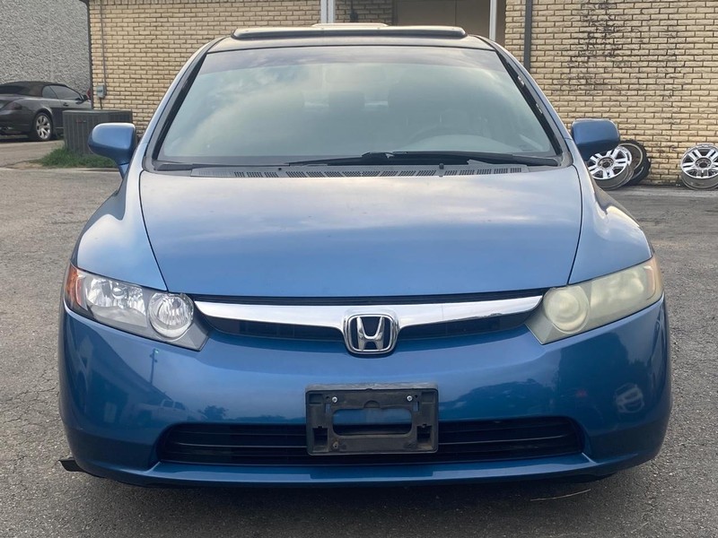 Honda Civic Sedan Vehicle Full-screen Gallery Image 11