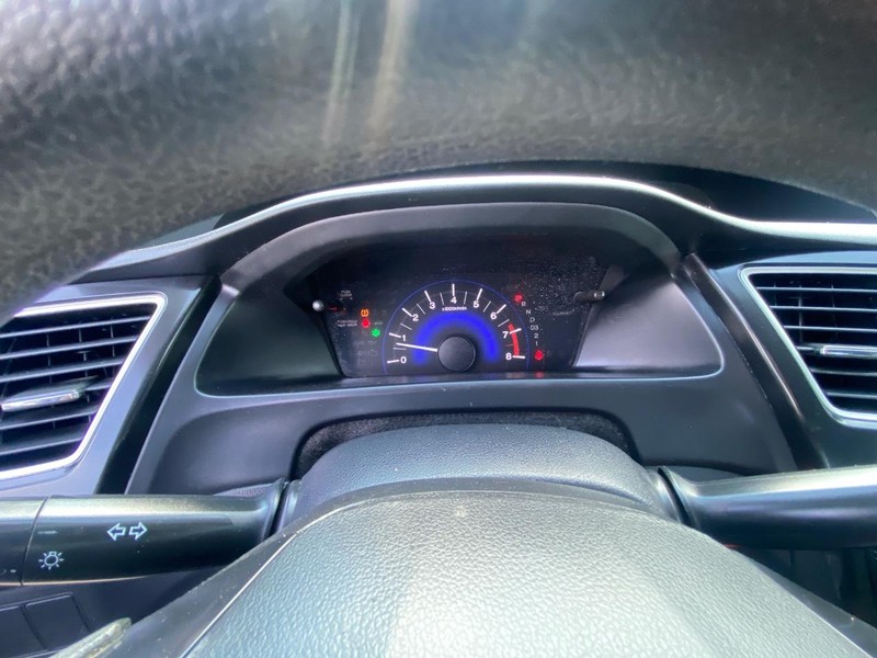 Honda Civic Coupe Vehicle Full-screen Gallery Image 18