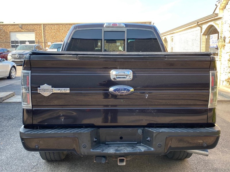 Ford F-150 Vehicle Full-screen Gallery Image 04