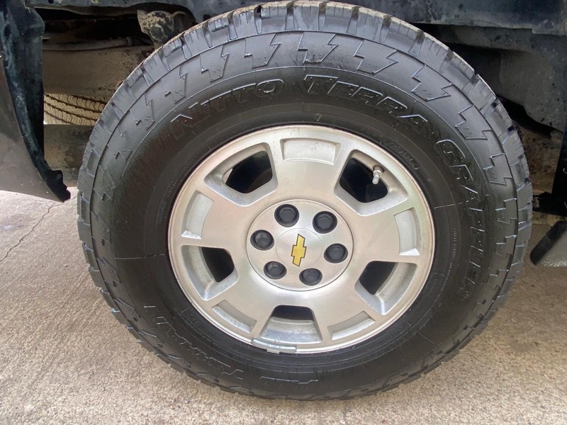 Chevrolet Avalanche Vehicle Full-screen Gallery Image 23