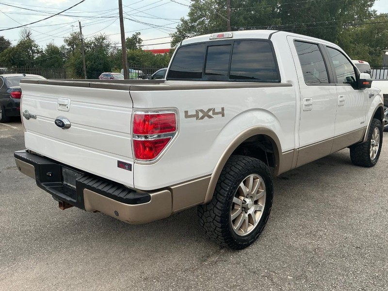 Ford F-150 Vehicle Full-screen Gallery Image 03