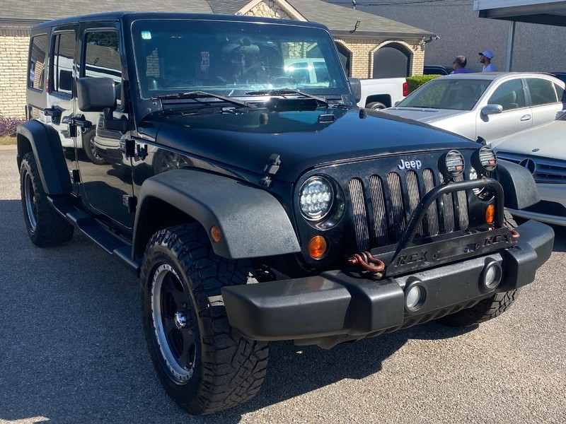 Jeep Wrangler Unlimited Vehicle Full-screen Gallery Image 04