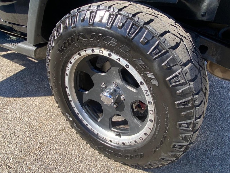 Jeep Wrangler Unlimited Vehicle Full-screen Gallery Image 22