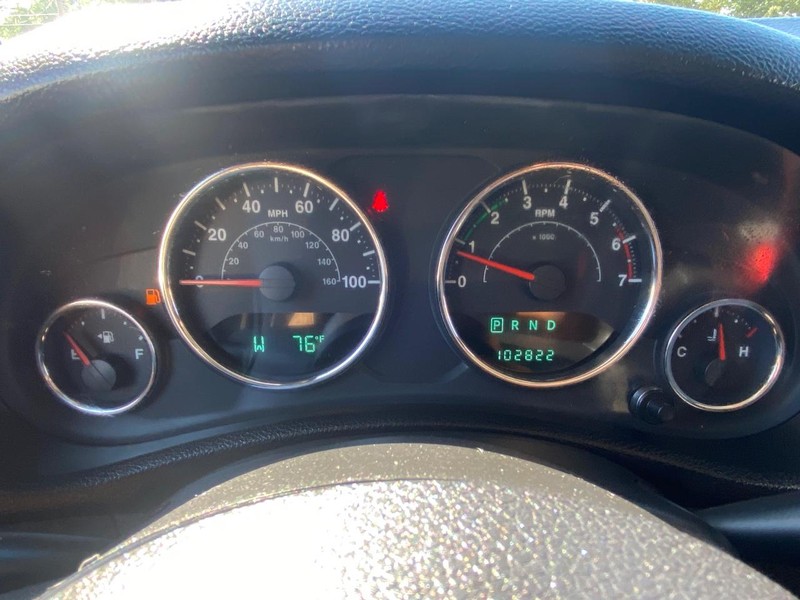 Jeep Wrangler Unlimited Vehicle Full-screen Gallery Image 25