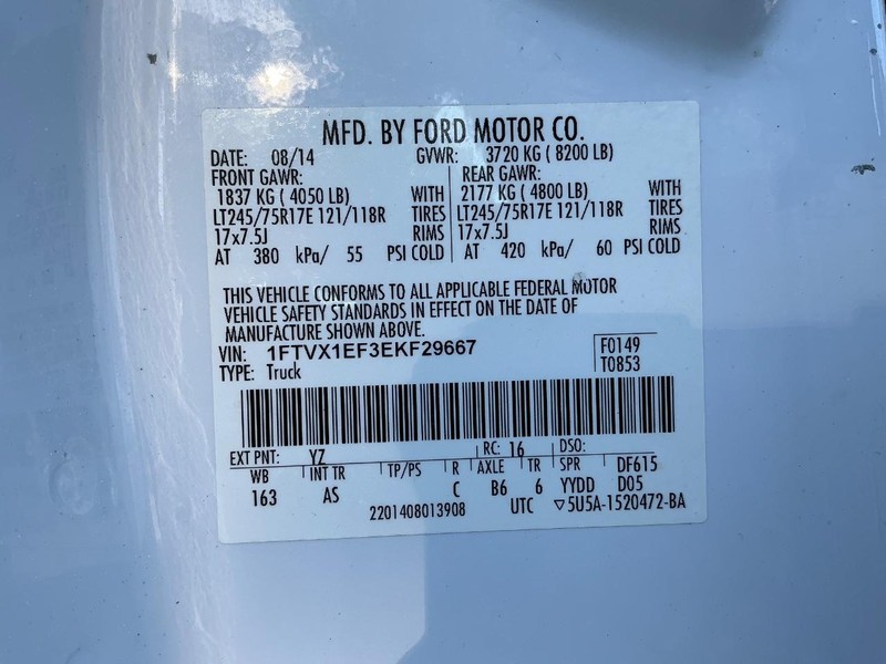 Ford F-150 Vehicle Full-screen Gallery Image 22