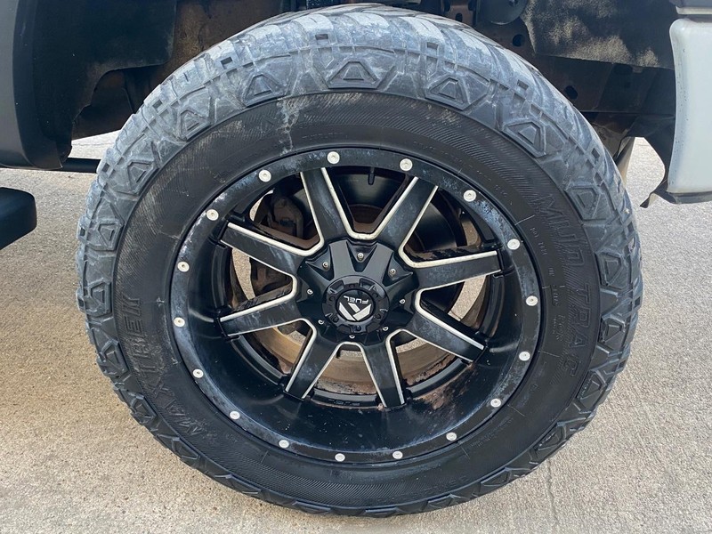 Ford F-150 Vehicle Full-screen Gallery Image 18