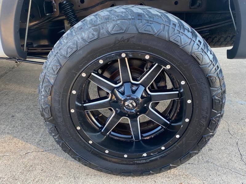 Ford F-150 Vehicle Full-screen Gallery Image 21