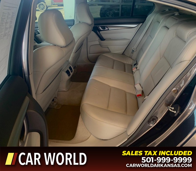 Acura TL Vehicle Full-screen Gallery Image 8